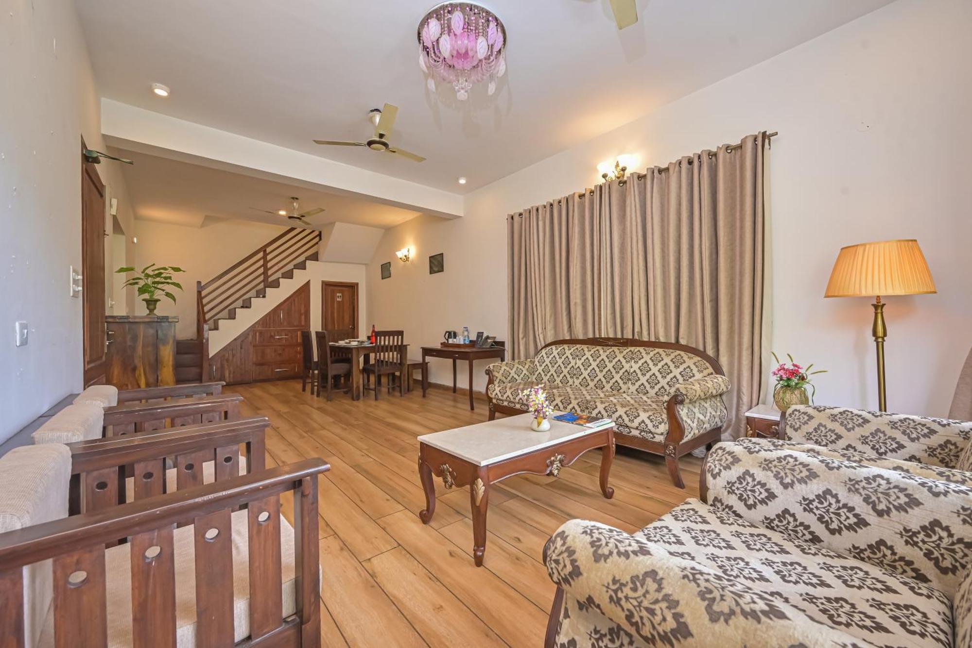 Jungle Lodge Resort Kasauli Room photo