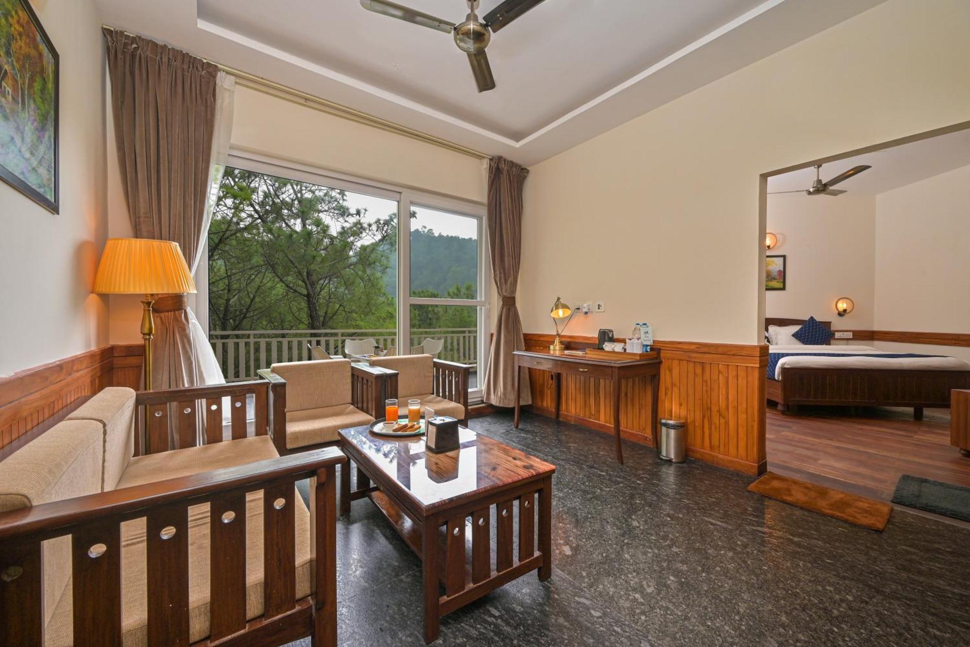 Jungle Lodge Resort Kasauli Room photo